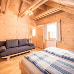 シャレー Fredis Huette By Interhome